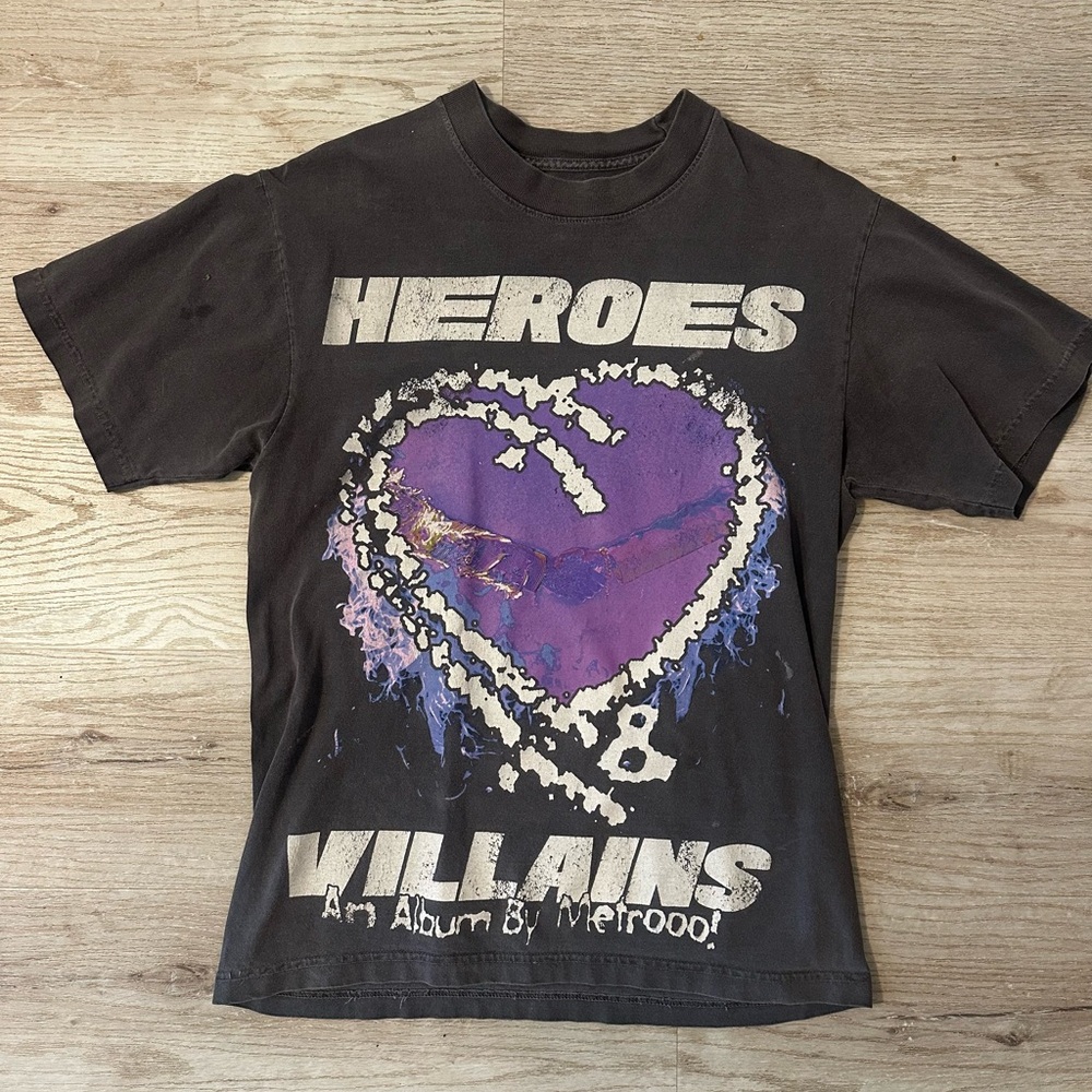 Metro Boomin Heroes & Villains T-Shirt size small